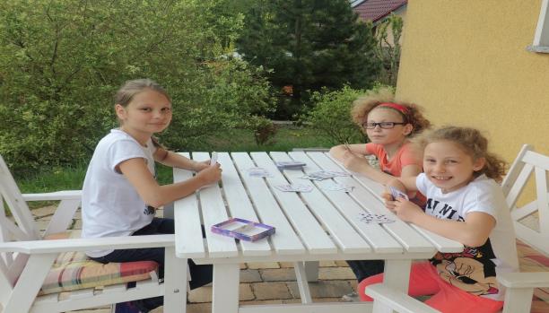Sonja, Vicky, Lotta